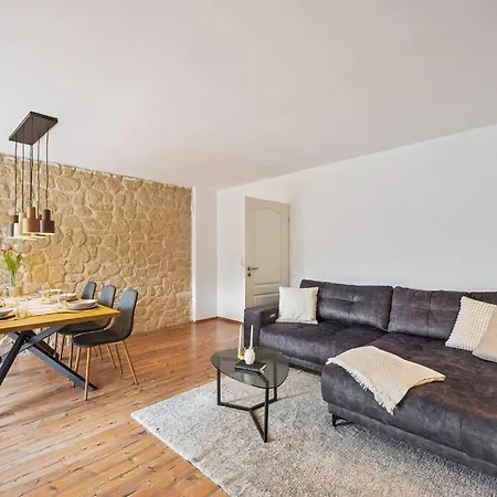 Traumhafte Mit Neckarblick Lägenhet